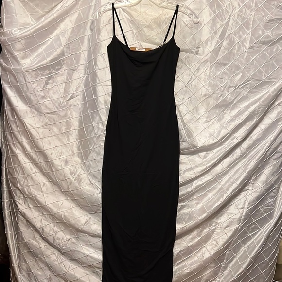 SKIMS Dresses & Skirts - Skims fits everybody long slip dress